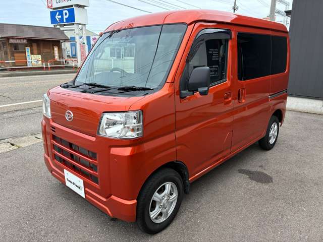 Daihatsu Hijet Cargo 6