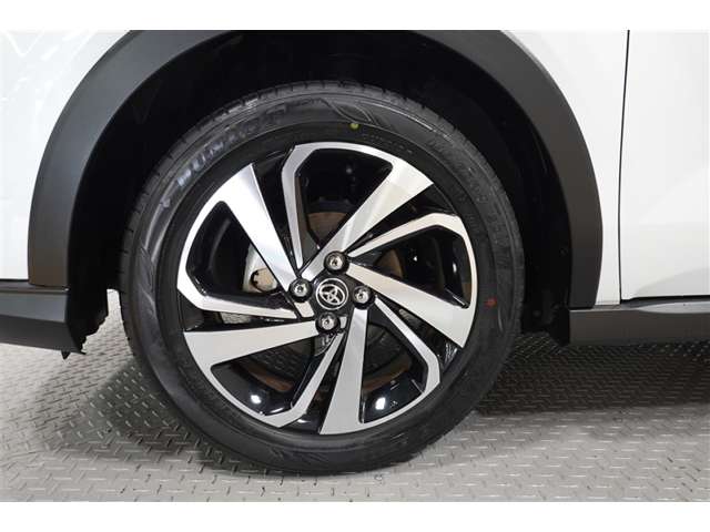 Toyota Raize 9