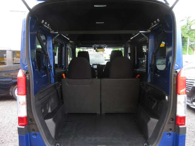 Honda N-VAN 8