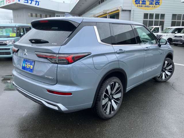 Mitsubishi Outlander 7