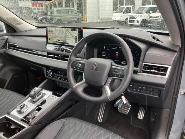 Mitsubishi Outlander 10