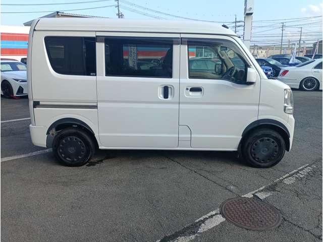 Nissan NV100 Clipper 12