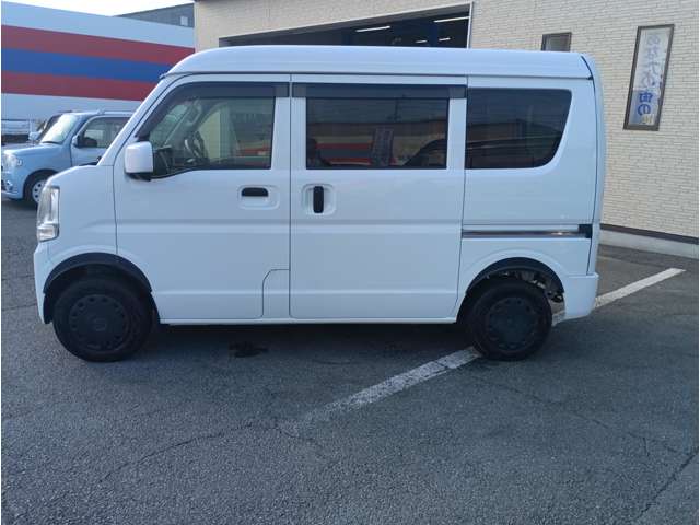 Nissan NV100 Clipper 8
