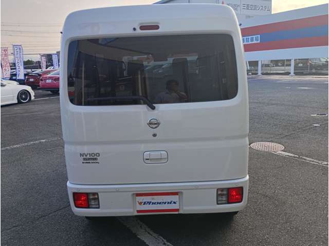 Nissan NV100 Clipper 10