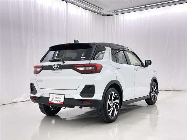 Toyota Raize 7