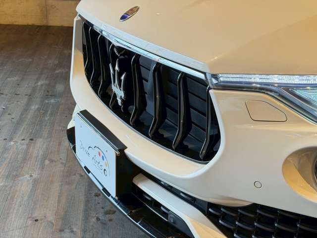 Maserati Levante 4