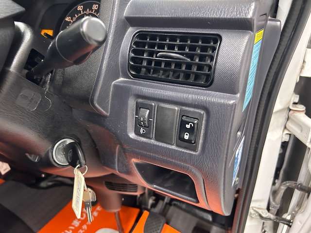 Subaru Sambar Truck 10