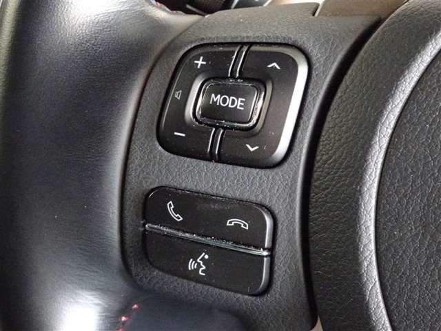 Lexus NX 11