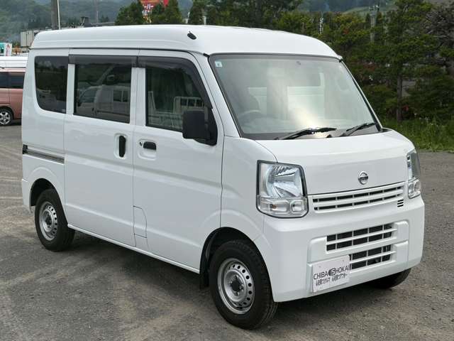 Nissan NV100 Clipper 3