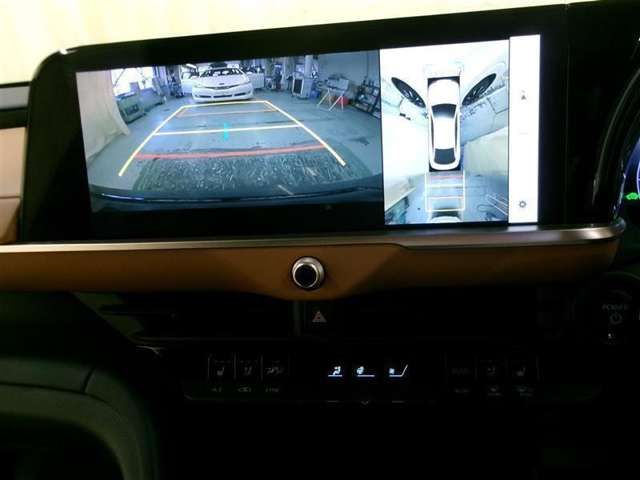 Toyota Crown Crossover 7