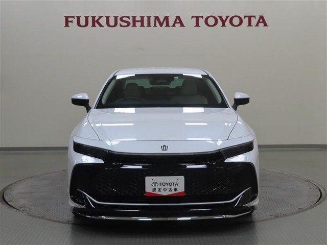 Toyota Crown Crossover 5