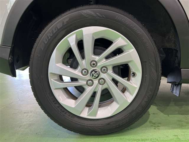 Toyota Raize 4