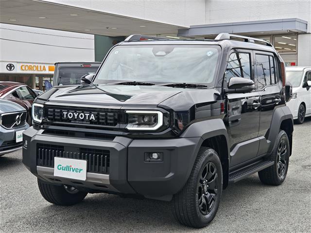 Toyota Land Cruiser FJ 2