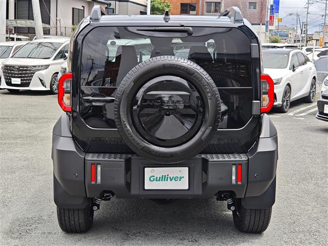 Toyota Land Cruiser FJ 5