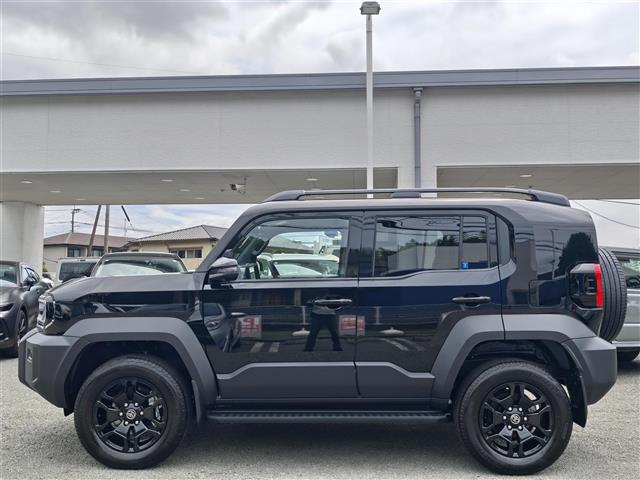 Toyota Land Cruiser FJ 6