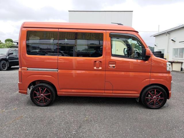 Toyota Pixis Van 11