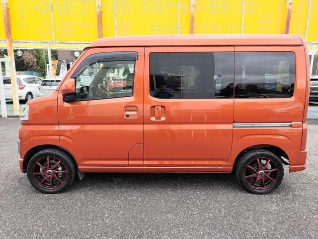 Toyota Pixis Van 12