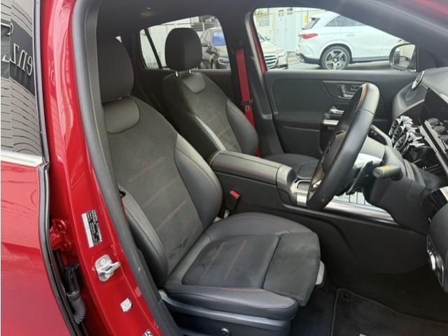 Mercedes-Benz GLA-Class 8