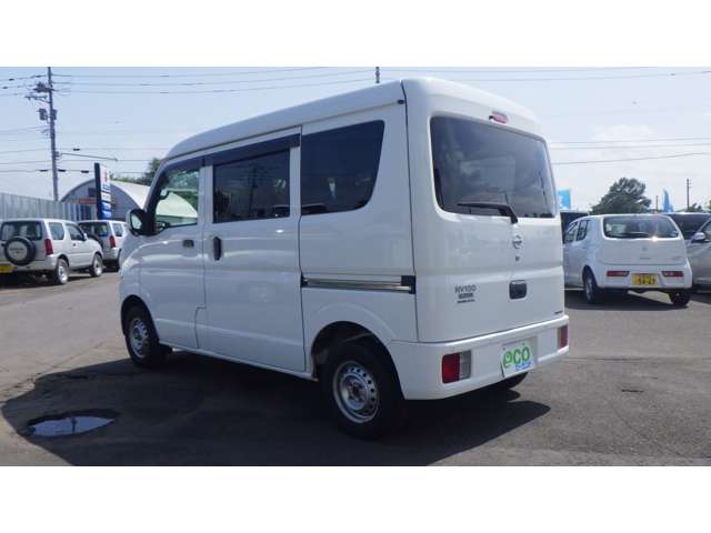 Nissan NV100 Clipper 4