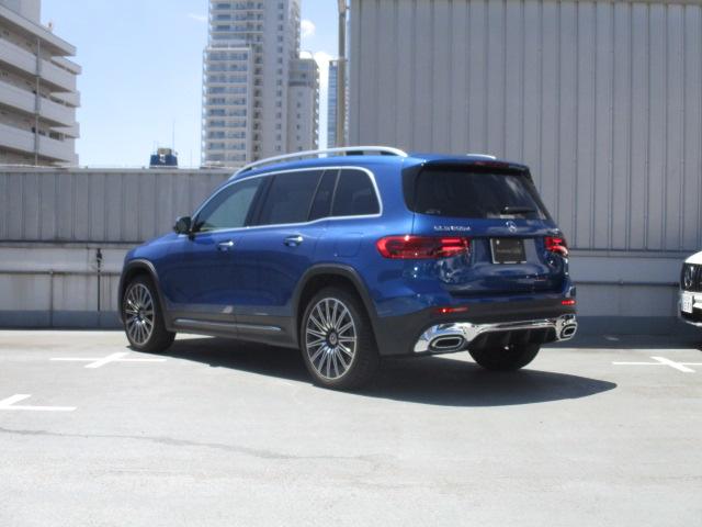 Mercedes-Benz GLB 4