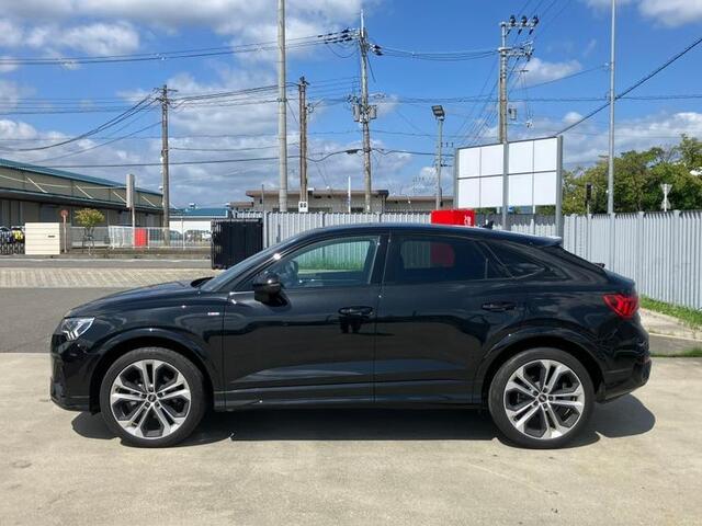 Audi Q3 Sportback 4