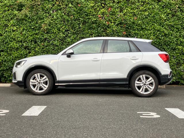 Audi Q2 4