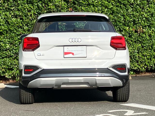 Audi Q2 6