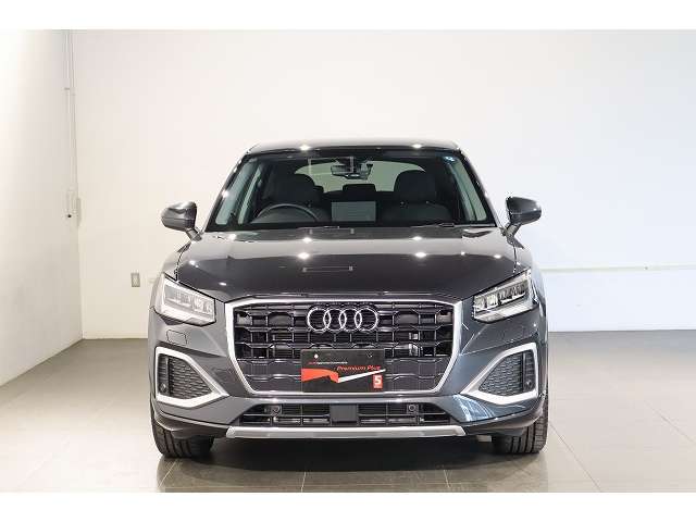Audi Q2 3