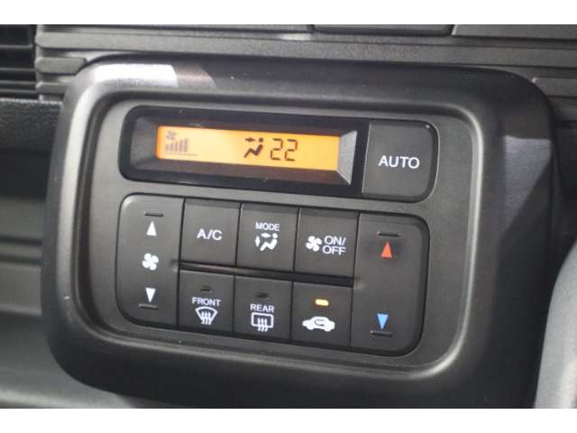 Honda N-VAN 9