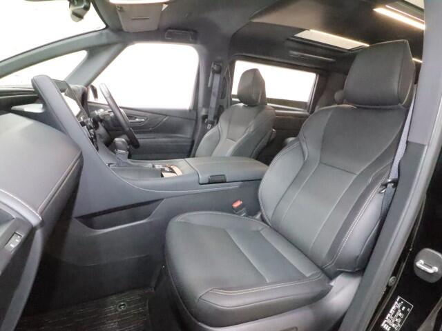 Toyota Alphard 12