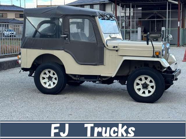 Mitsubishi Jeep 6