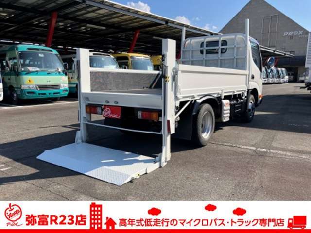 Toyota Toyoace 12