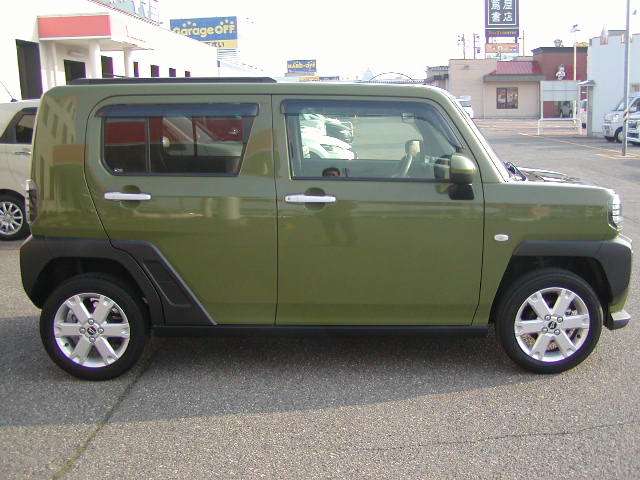 Daihatsu Taft 7