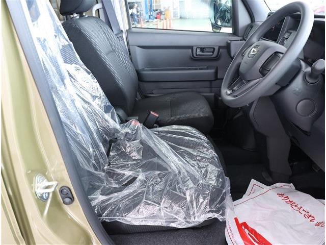 Daihatsu Hijet Deck Van 10