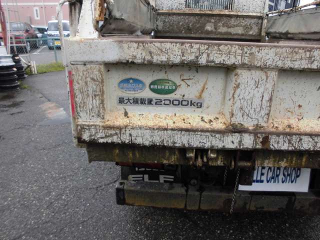 Isuzu Elf 11