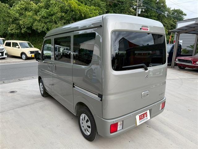 Suzuki Every 9