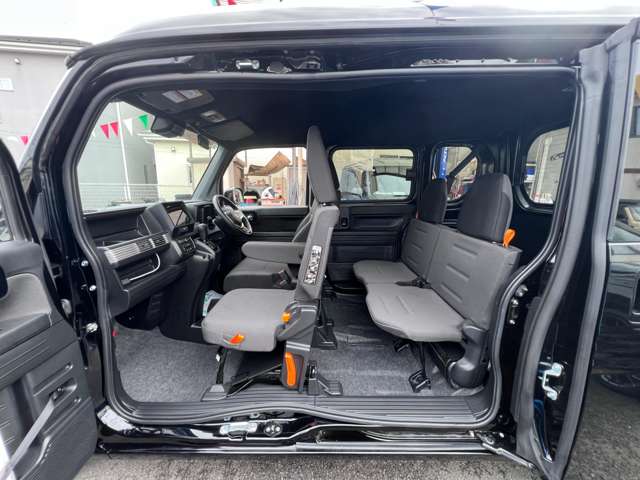 Honda N-VAN 12