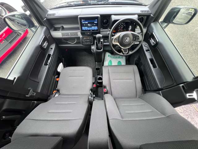 Honda N-VAN 8