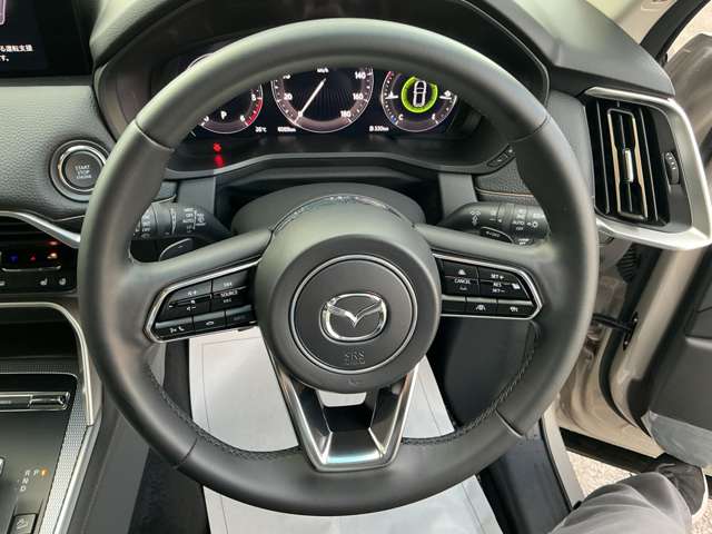 Mazda CX-80 11