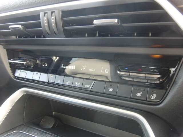 Mazda CX-60 6