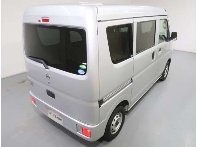 Nissan NV100 Clipper 4