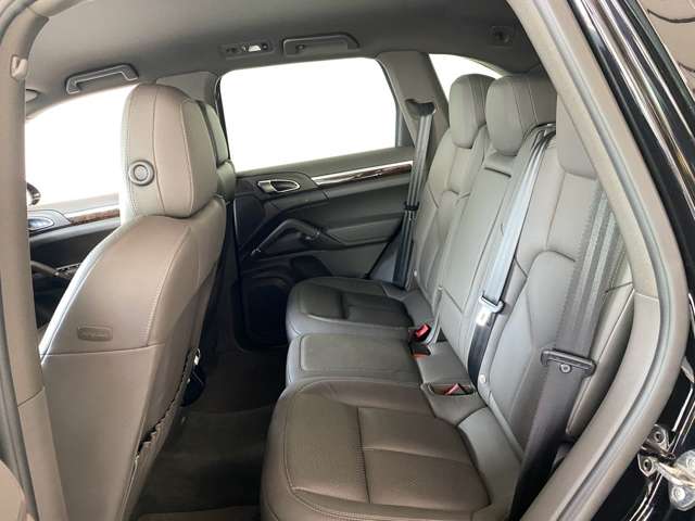 Porsche Cayenne 10