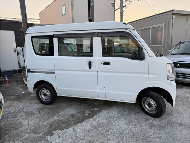 Suzuki Every 5