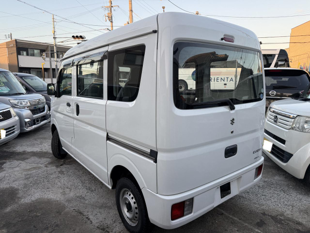 Suzuki Every 7