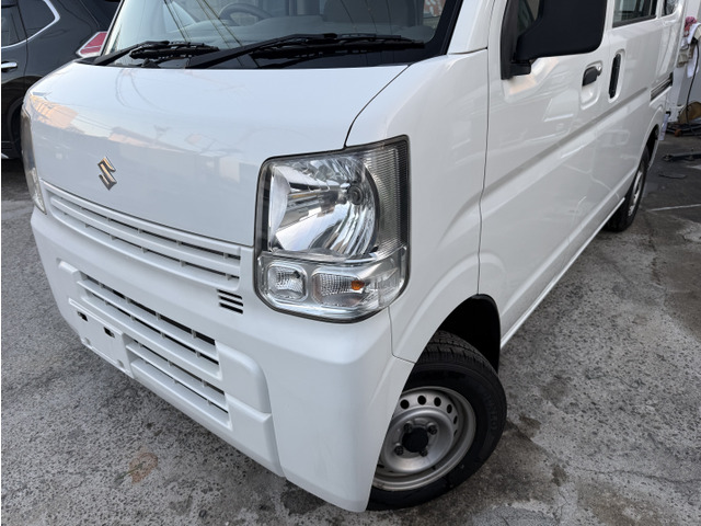 Suzuki Every 8