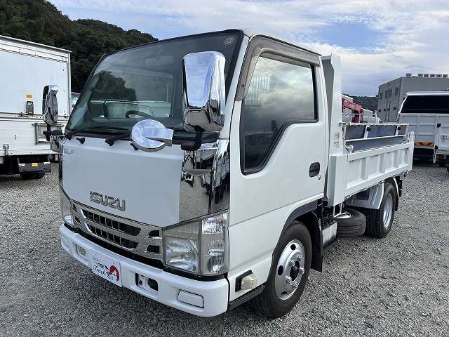Isuzu Elf 9