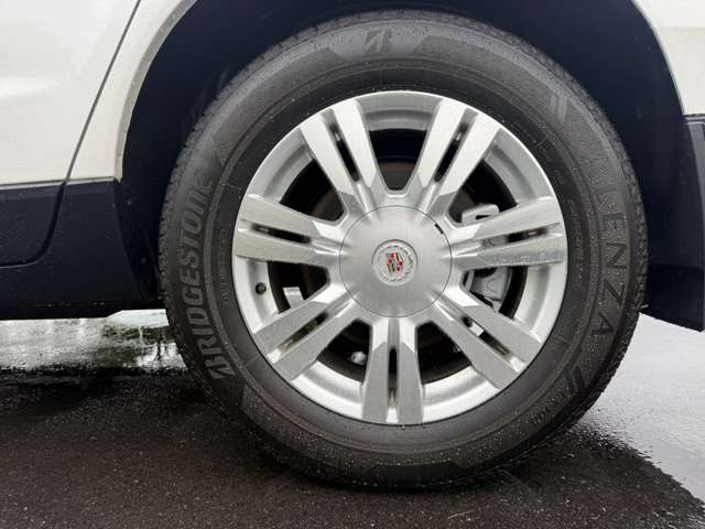 Cadillac SRXCrossover 12