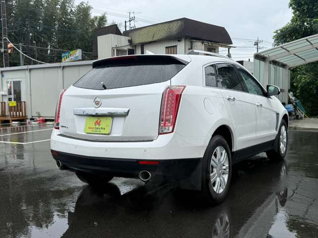 Cadillac SRXCrossover 5
