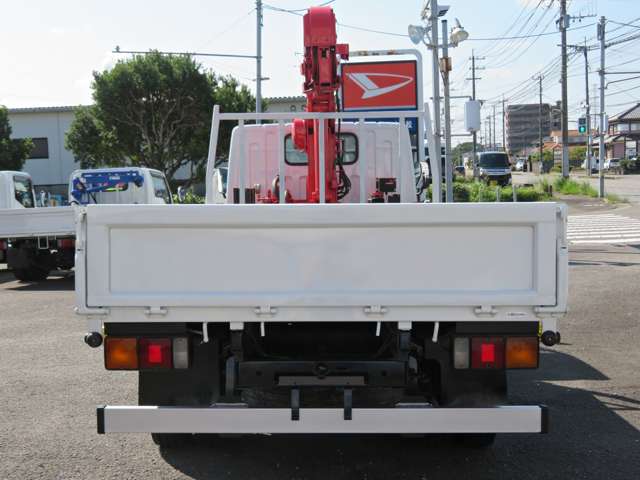 Mitsubishi Fuso Canter 11