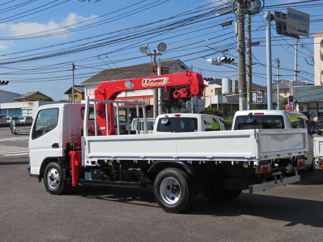Mitsubishi Fuso Canter 3